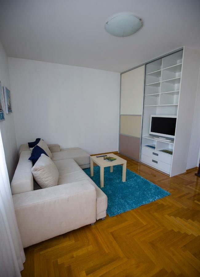 Apartment Luka Zagreb Extérieur photo