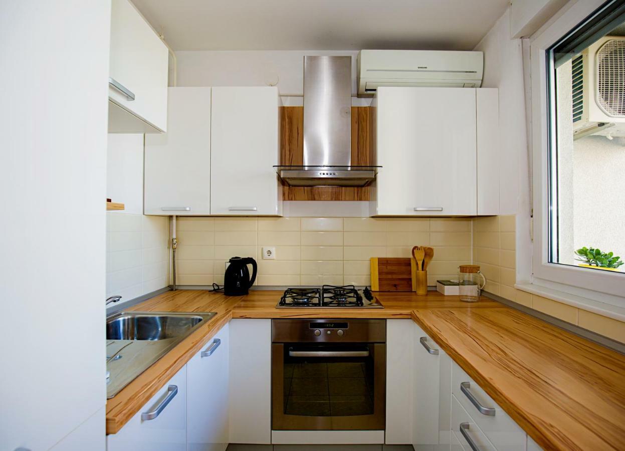 Apartment Luka Zagreb Extérieur photo
