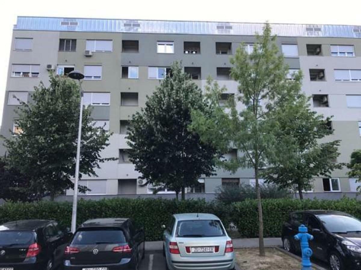Apartment Luka Zagreb Extérieur photo